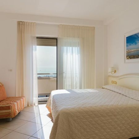 Hotel Acapulco Μιλάνο Μαριτίμα Εξωτερικό φωτογραφία