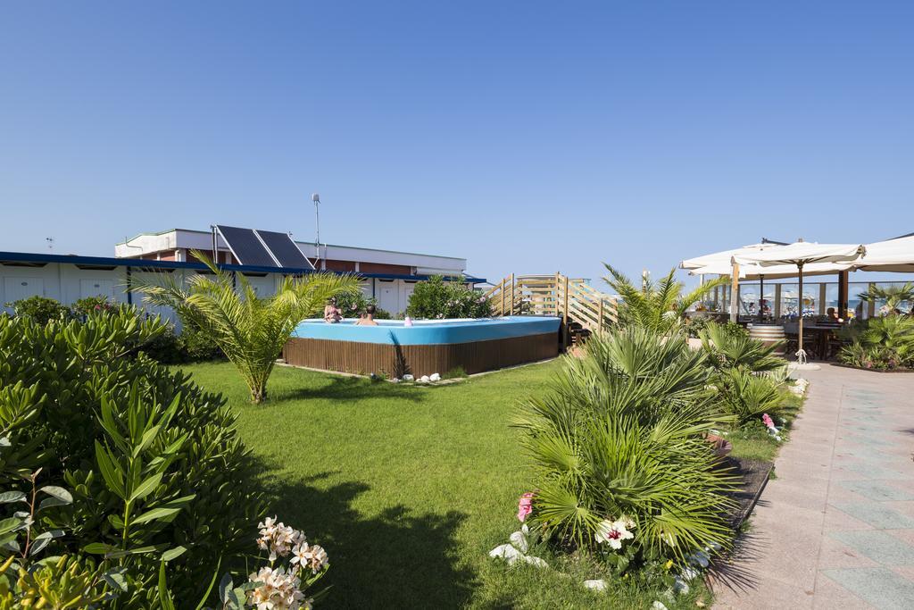 Hotel Acapulco Μιλάνο Μαριτίμα Εξωτερικό φωτογραφία